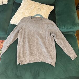Aritzia Wool Grey Sweater Size M